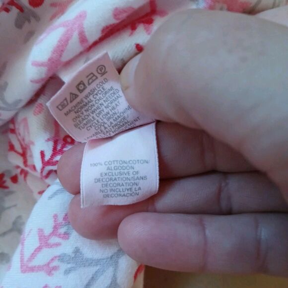 Victoria’s Secret 2 Piece 100% Cotton Pajama Set Size M Snowflakes Winter - Picture 6 of 13